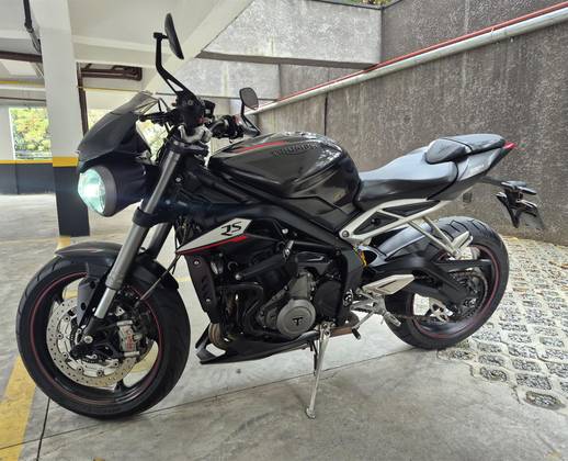 TRIUMPH STREET TRIPLE 765 RS 
